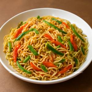 Veg Hakka Noodles