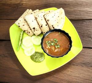 Rajma Masala with  4 Ghee Roti