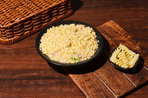 Cheesy Baked Pasta White