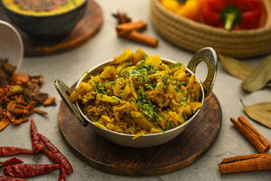 Aloo Bhujia With Seasonal Sabji [No Onion Garlic]