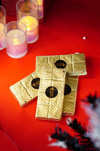 Hairy Soanpapdi Chocolate Bar
