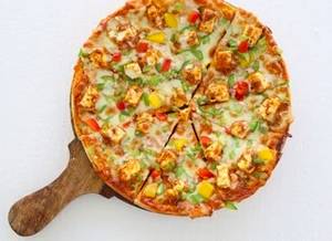 Cheese and paneer pizza [bestseller]                