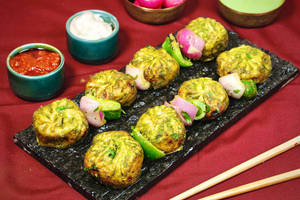 Tandoori Hariyali Veg Momos [8 Pcs]