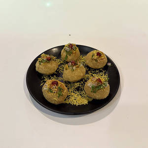 Sev Batata Puri