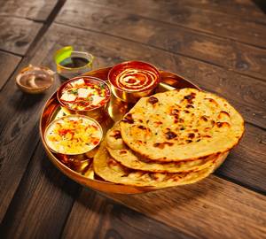 Butter Paneer Thali