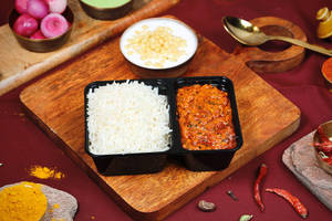 Joghan Rosh Chaap Masala Rice Box With Boondi Raita[125ML]