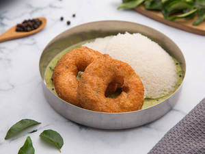 Combo - 2 Idly 1 Vada