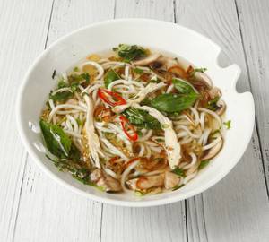Vietnamese Chicken Noodle Soup