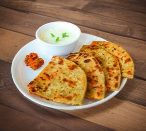 Ghee Aloo Paratha With Sauce ( 2 Piece)