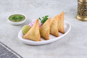 Chicken Patti Samosa (4 Pcs)