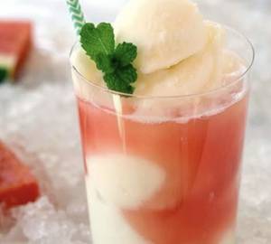 Watermelon soda with ice cream