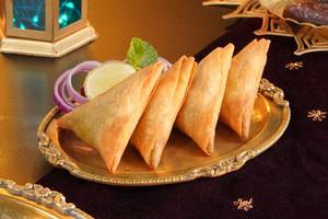 Murgh Patti Samosa