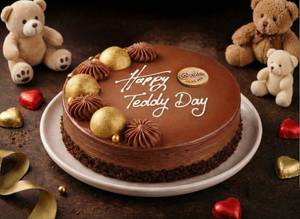 Teddy Day Special Milk Chocolate Cake (1/2 Kg)