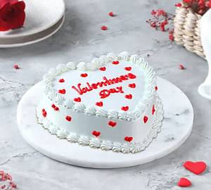 Heart Shape Vanilla Cake