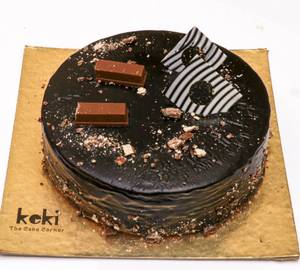 Choco Crunch Kitkat Cake - 500 Gms