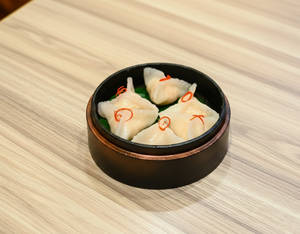 Lwc Specialty Chicken And Cheese Dimsum