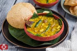 Veg Narkel Die Cholar Dal [2 Pieces]