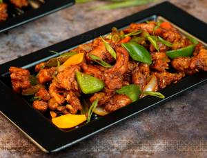 Chicken Chilli Dry(8Pc)