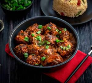 Veg Manchurian  gravy half