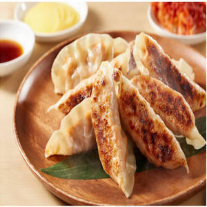 Vegetable Pan Fried Dry Momos