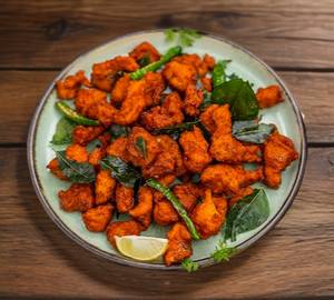 Chicken Pakoda ( 6-8 Pieces)