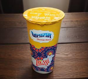 Kesar Lassi