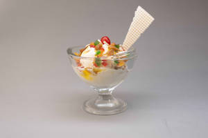 Creamy Nutty Sundae