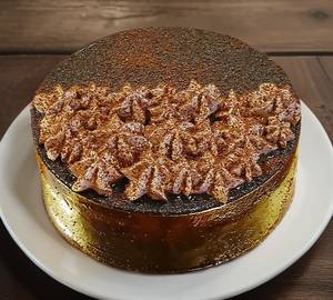 Chocolate Cream Eggless Cake
