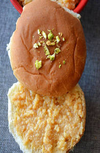 Gulab Jamun Bun
