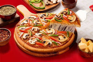H-holic Veg Pizza