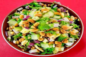 Penut Salad