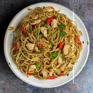Chicken Burnt Garlic Noodles