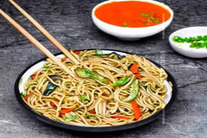 Veg Mushroom Noodles