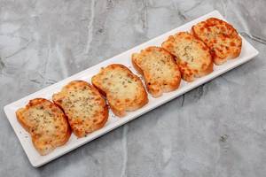 Chilly Cheese Garlic Bread