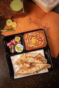 Dal Makhani With Butter Naan