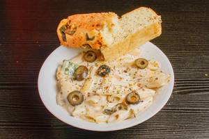 White Sauce Pasta