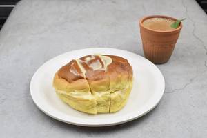 Amul Butter Maskabun + Raj Tea