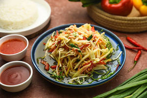 Som Tom Salad