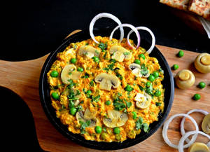 Mushroom Matar Masala