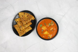 Rasawala Aloo Sabji With Methi Thepla