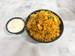 Jain Tava Pulav With Veg Raita