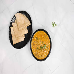 Dahiwala Sprout Moong Sabji With Phulka Roti