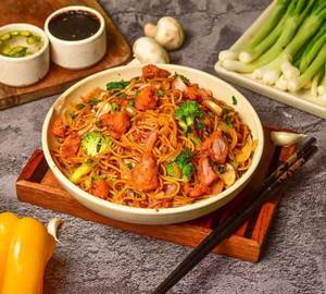 Chicken Schezwan Noodles