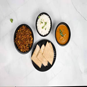 Matki (math) Ki Sabji With Phulka Roti & Dal Rice