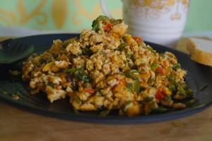 Egg bhurji 3 eggs
