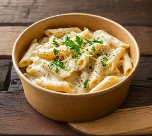 White Baked Cheese Pasta