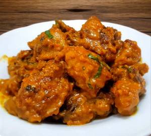 Special Creamy Chilli Chicken