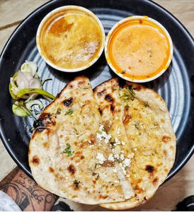 Shahi Paneer Tandoori Kulcha Combo