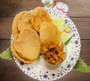 Poori Bhujia Thali [Mini]
