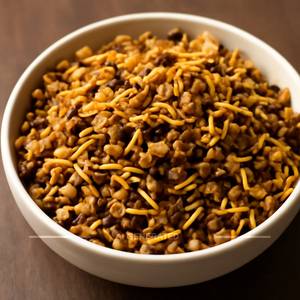 Dal Moth (250gm)